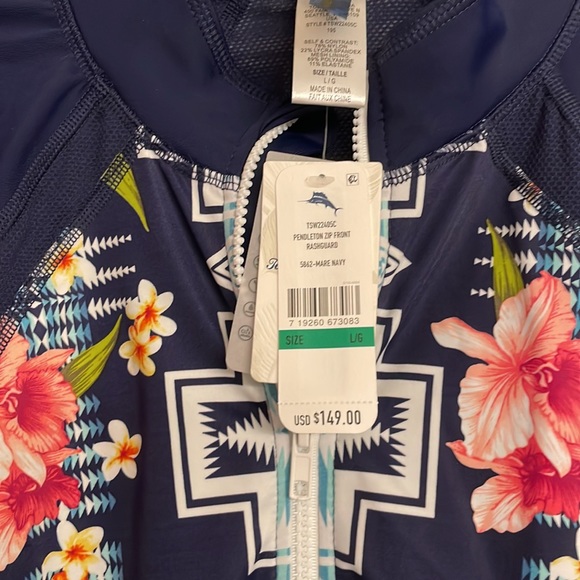 Tommy Bahama rash-guard top with leggings - Picture 2 of 3